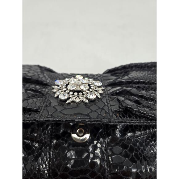 Glam Hollywood Ruffle Evening Rhinestone Brooch IMAN Global Clutch Purse - Picture 6 of 16